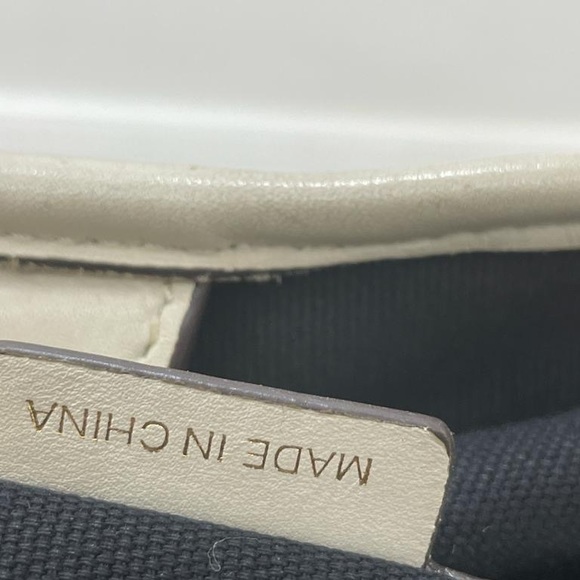 Burberry leather Canterbury tote bag - Picture 9 of 11